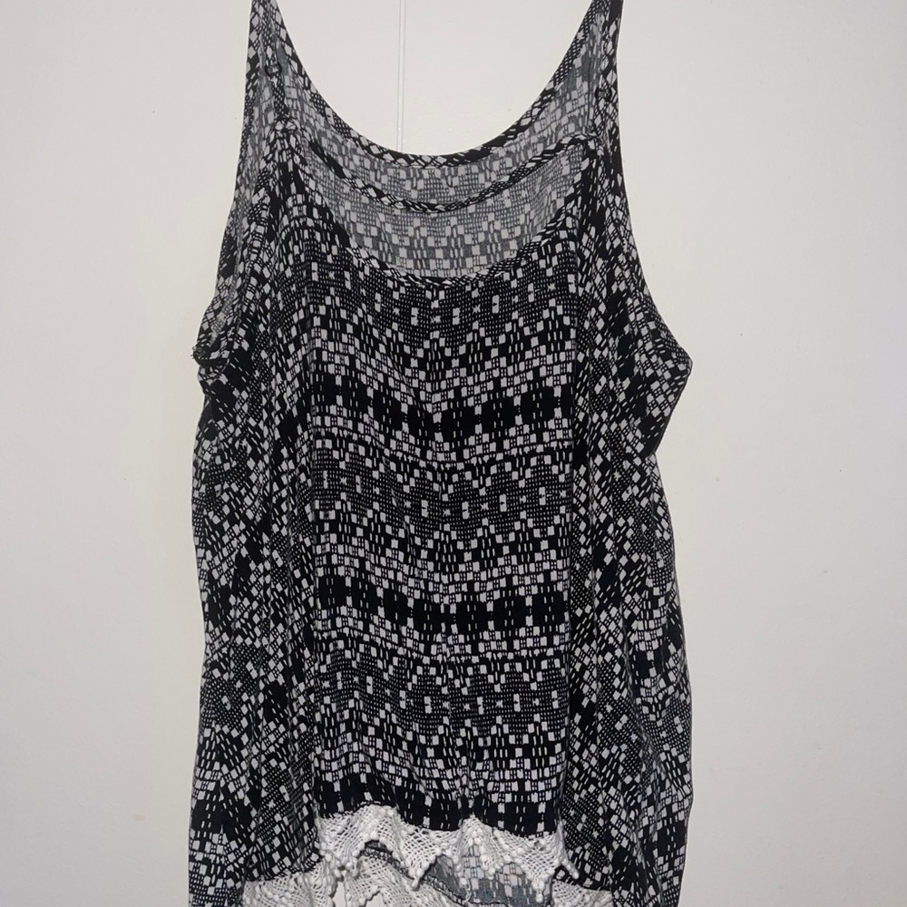 Tank top - Picture 2 of 3
